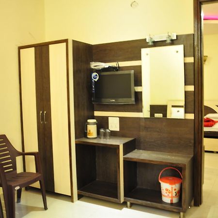 Hotel Robin Amritsar Zewnętrze zdjęcie